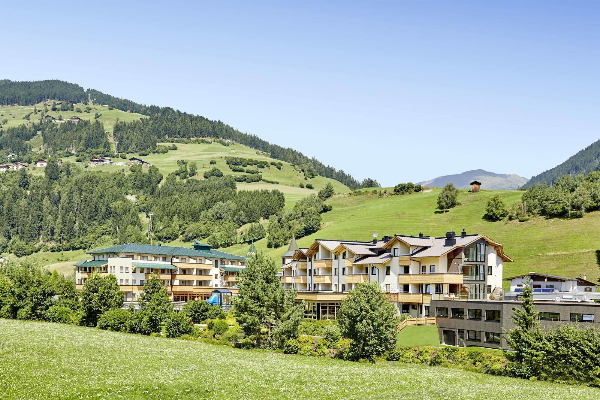Dolomiten Residenz - Sporthotel Sillian Eksteriør bilde