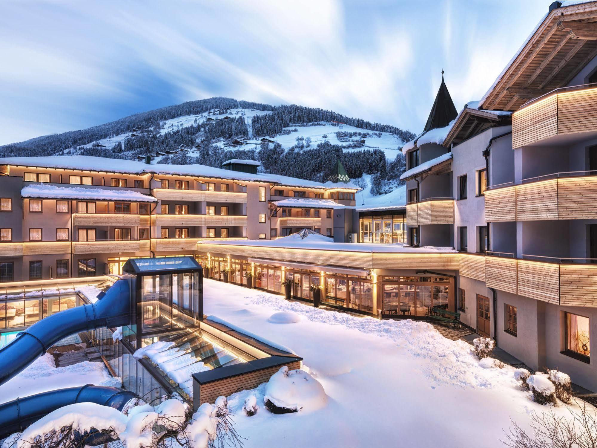 Dolomiten Residenz - Sporthotel Sillian Eksteriør bilde
