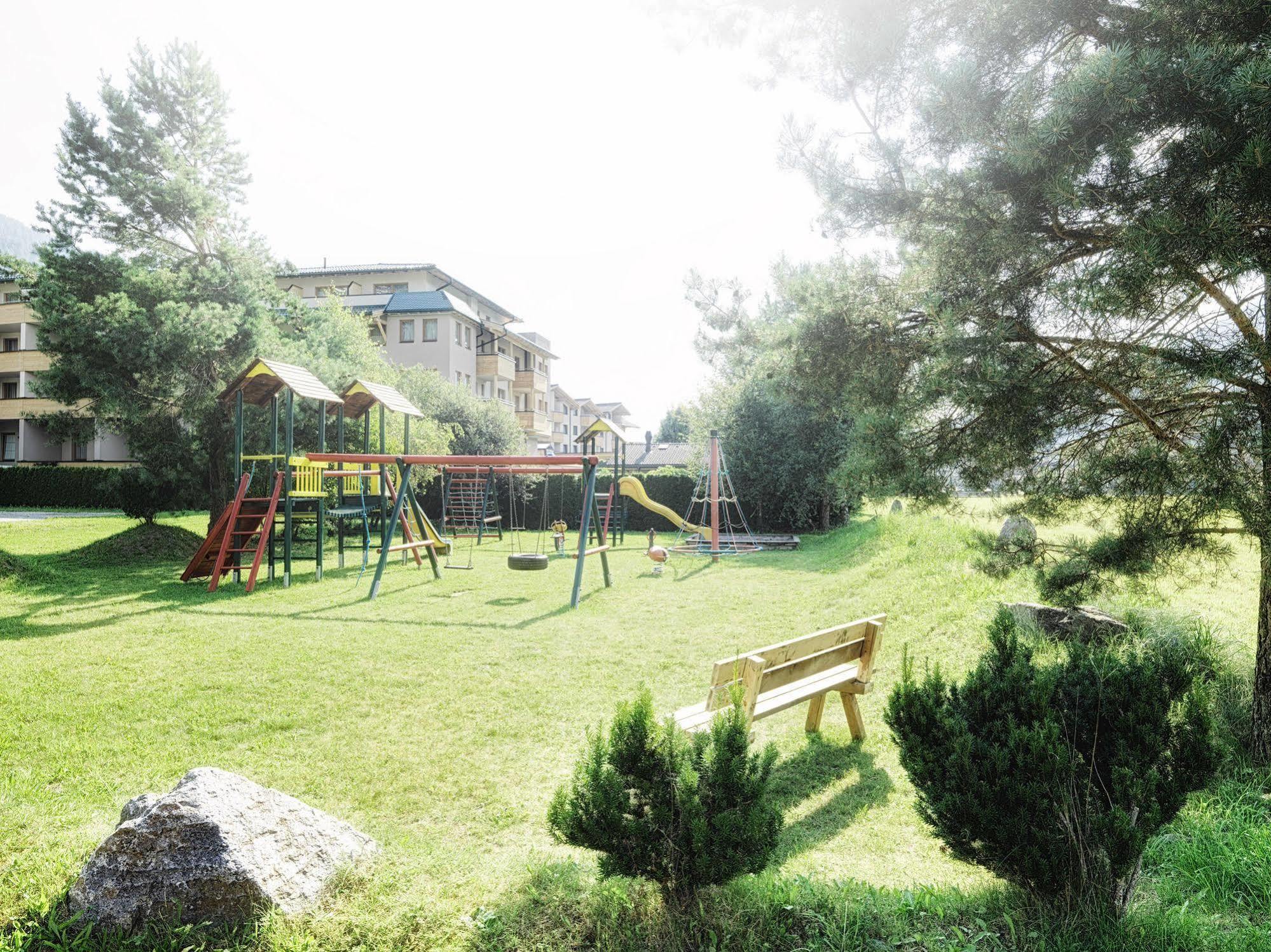 Dolomiten Residenz - Sporthotel Sillian Eksteriør bilde